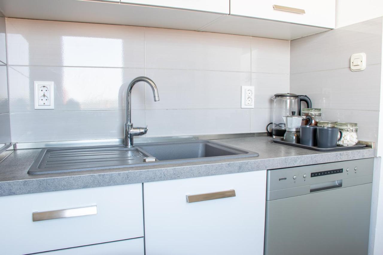 Apartma Dorrea *